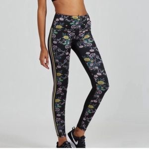 Noli Yoga High Rise Stripe Floral Legging
